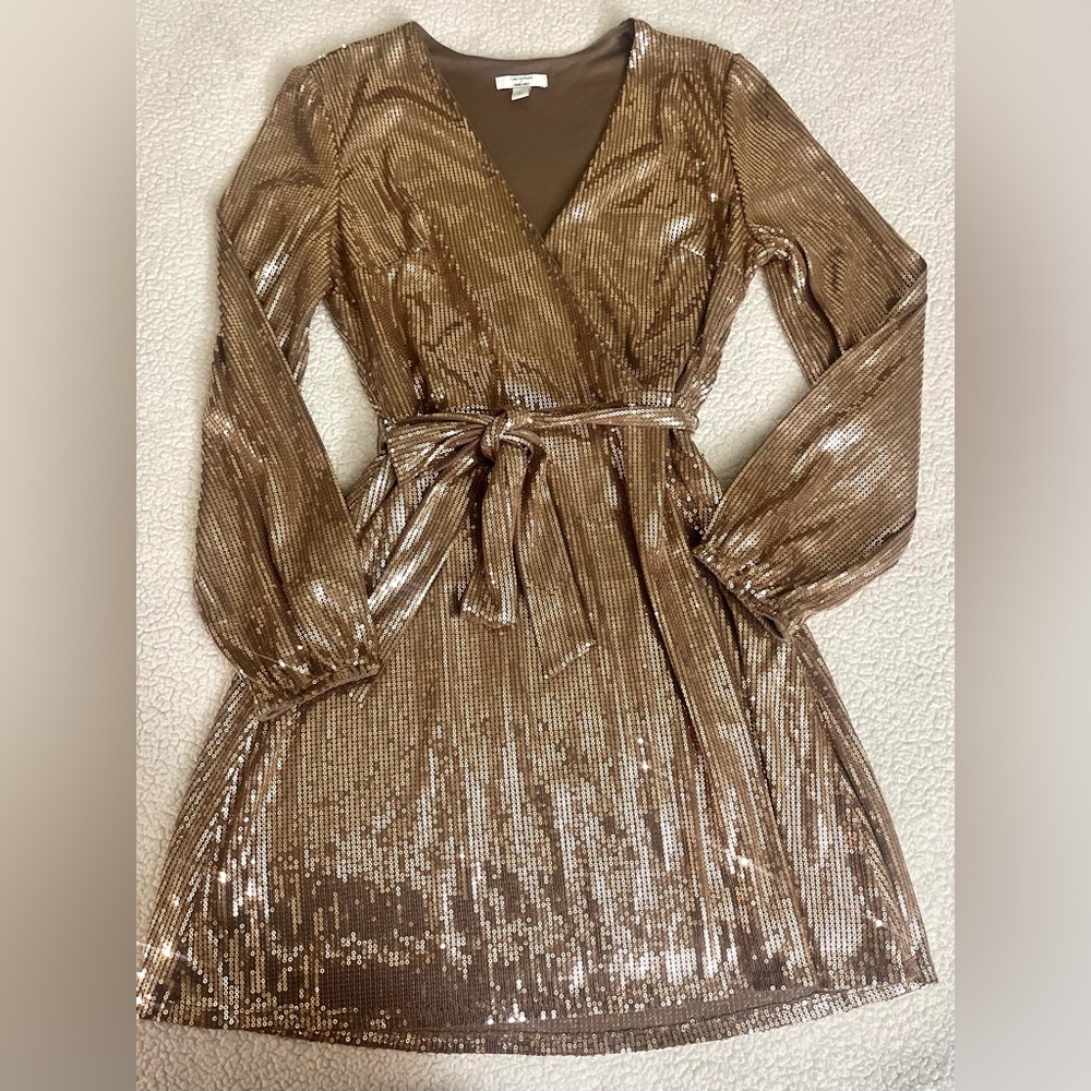 Nine West Shimmering Gold Long Sleeve Dress